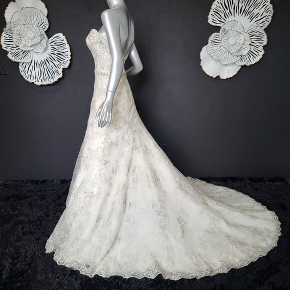 NWT~$1899~ESSENCE~SZ 4~IVORY STRAPLESS EMBELLISHED FIT & FLARE WEDDING DRESS - Picture 11 of 16